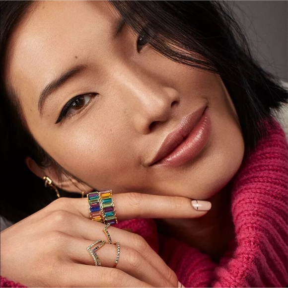 💗LAST ONE!💗 Pale Pink Baguette Stack Ring - Picture 2 of 7